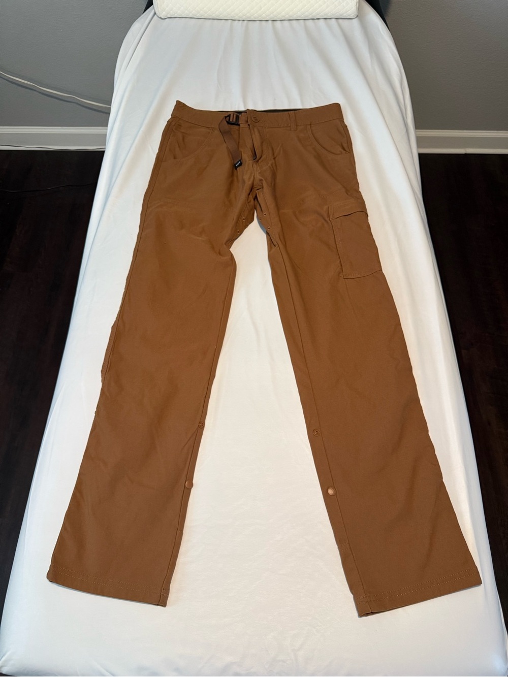 Men’s Prana hiking pants
